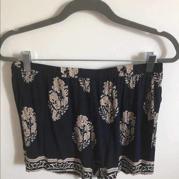 Boho Two Piece Set - Picture 3 of 4